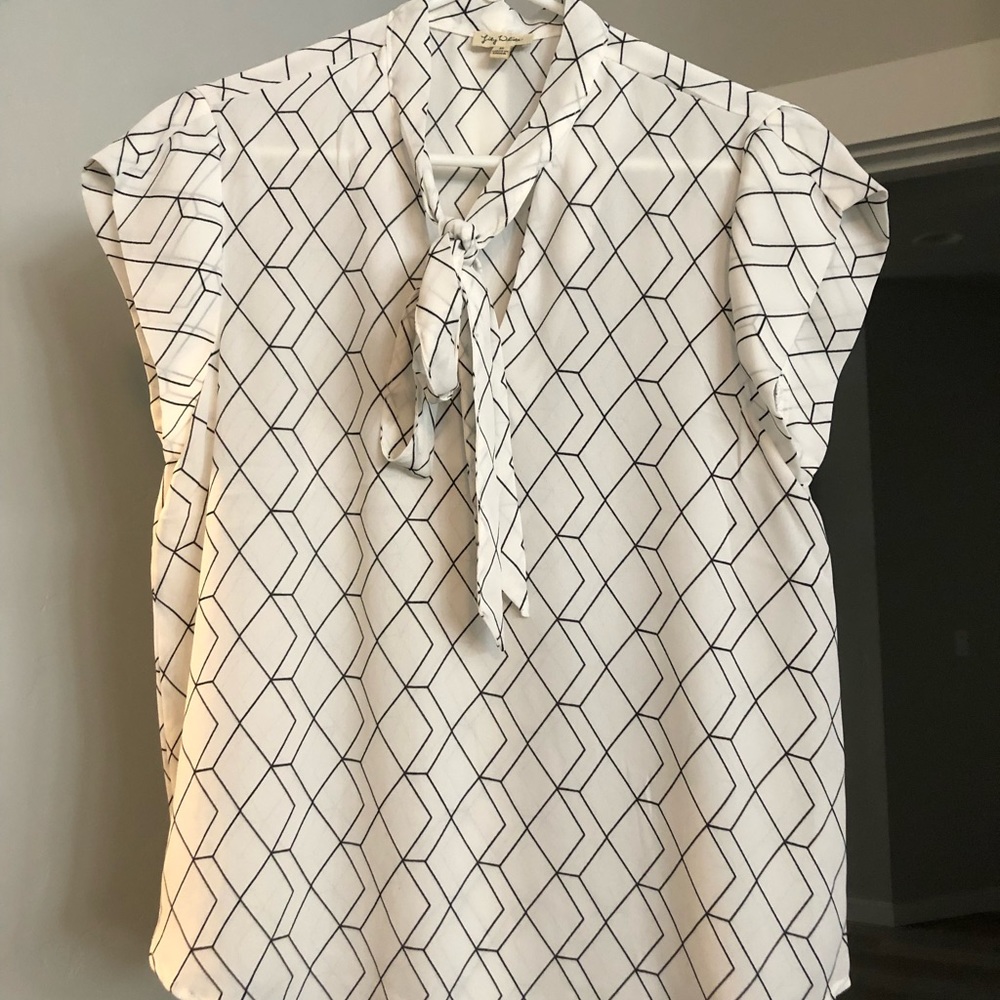 Lily White Women’s Blouse